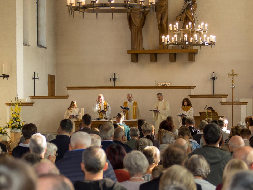 Pastoralraumtag 2023 - Einweihung neues Pfarreizentrum St. Remigius