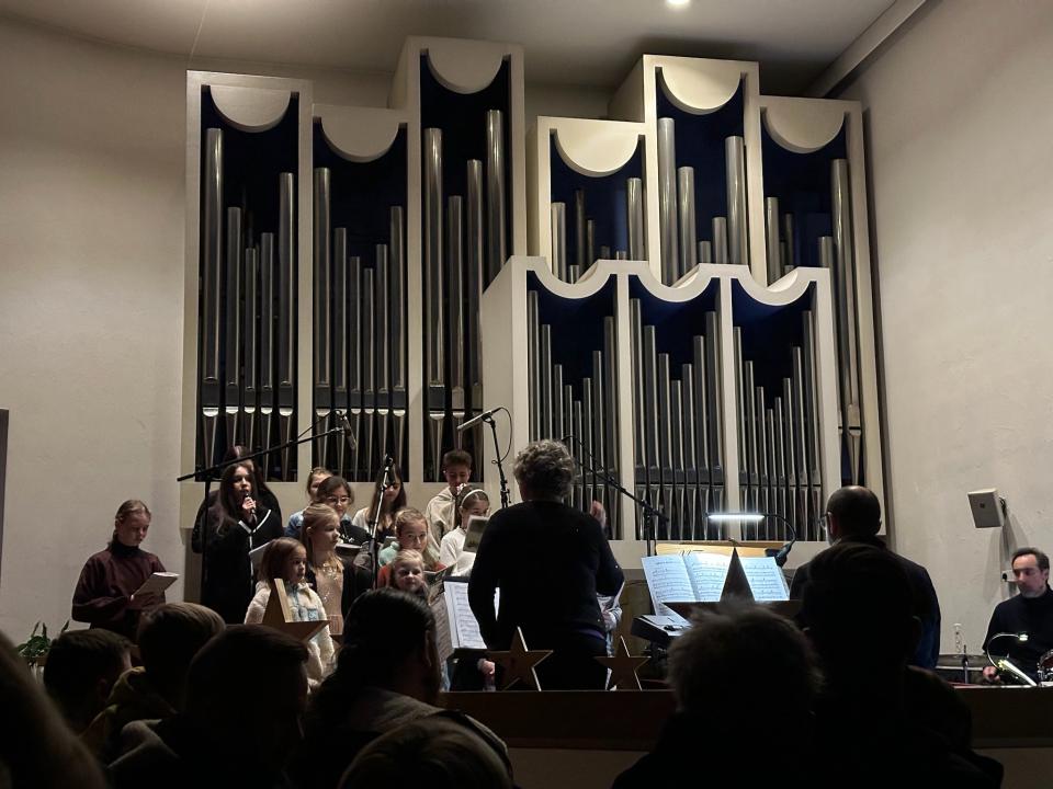 Jugendchor mit Caroline Kamm