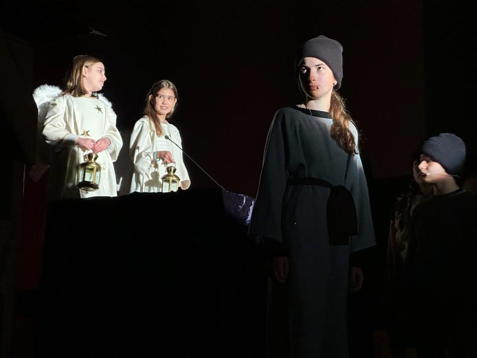 Die Engel verkünden den Räubern die frohe Botschaft