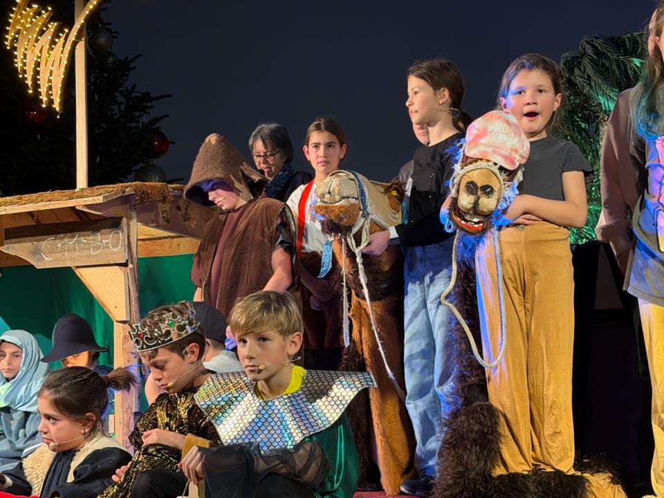 Weihnachtsmusical Kamel Kemailj