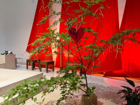 Familien-Maiandacht mit farbenfrohem Maibaum in St. Antonius Münchwilen
