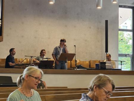 Schuleröffnungsgottesdienst mit Kräutersegnung