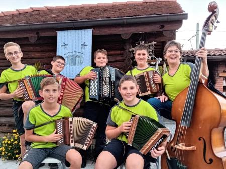 Seniorennachmittag mit «dä urchigä Tannezäpfler»