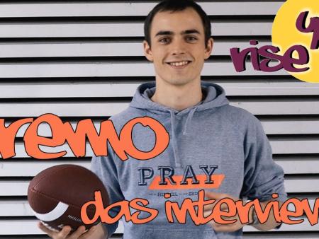 Rise up Team macht Interview